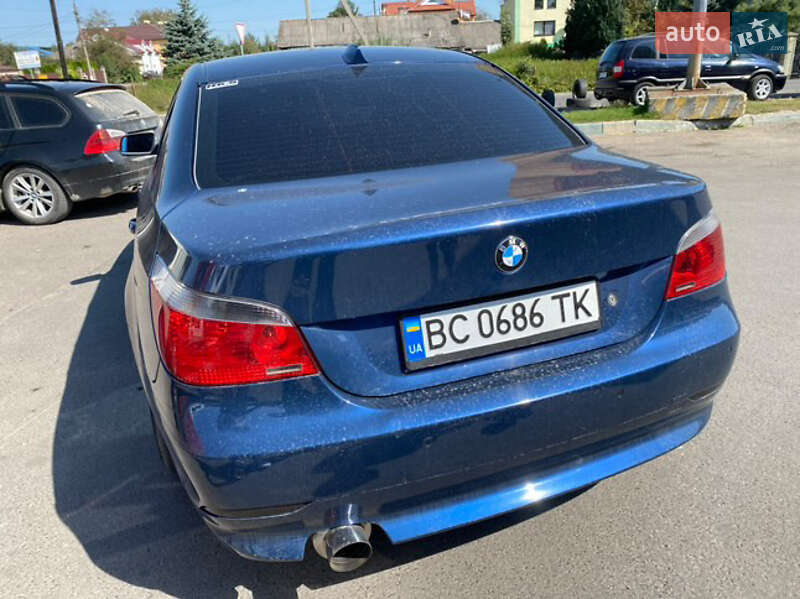 Седан BMW 5 Series 2004 в Бориславе