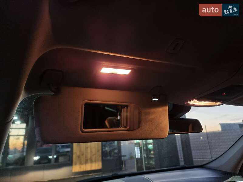 Лифтбек BMW 5 Series 2012 в Виннице