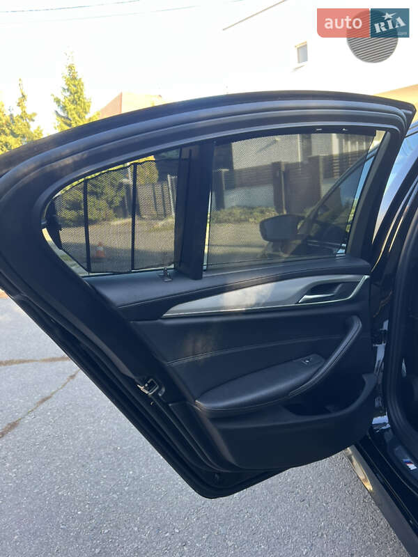 Седан BMW 5 Series 2017 в Одессе