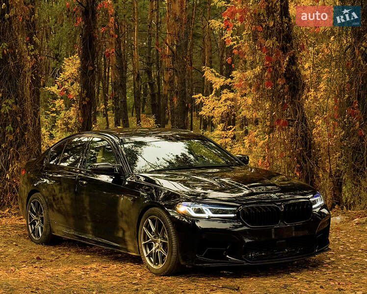 Седан BMW 5 Series 2019 в Киеве