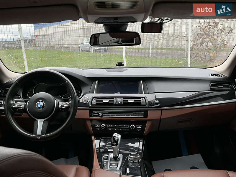 Седан BMW 5 Series 2016 в Виннице