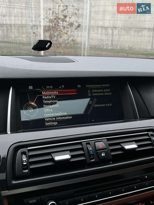 Седан BMW 5 Series 2016 в Виннице