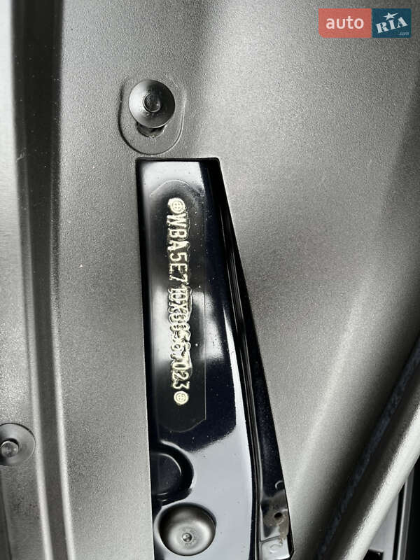 Седан BMW 5 Series 2016 в Виннице