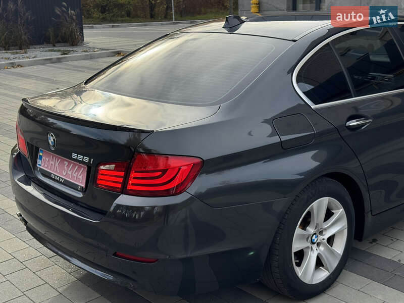 Седан BMW 5 Series 2011 в Луцке фото 15 Седан BMW 5 Series 2011 в Луцке