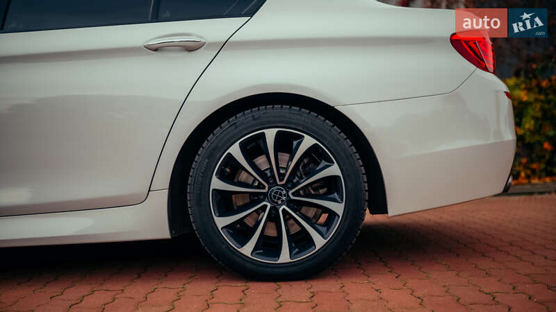 Седан BMW 5 Series 2013 в Черновцах фото 12 Седан BMW 5 Series 2013 в Черновцах
