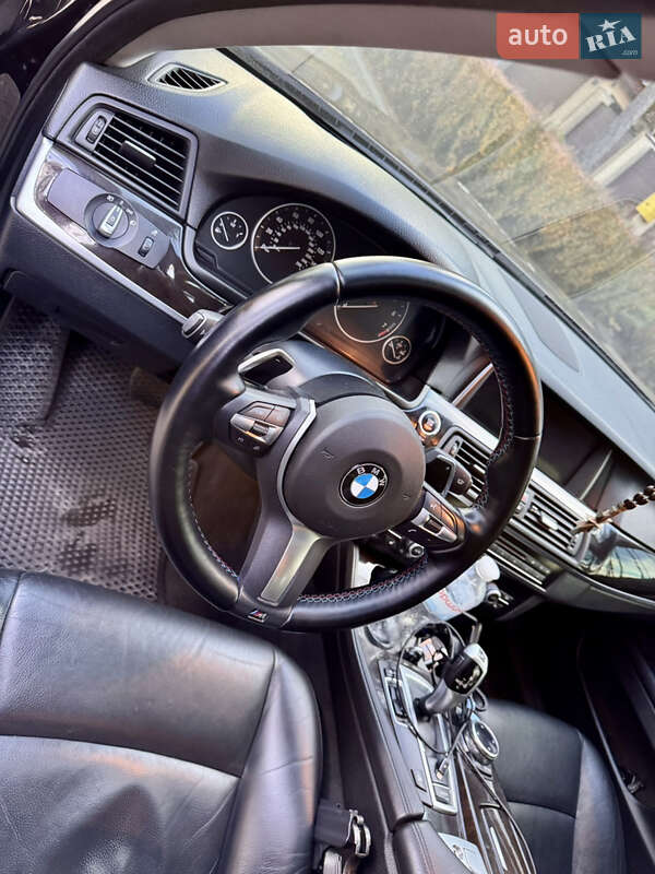 Седан BMW 5 Series 2013 в Днепре
