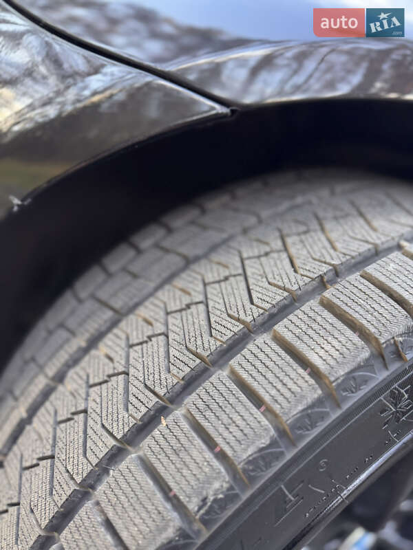 Седан BMW 5 Series 2013 в Днепре