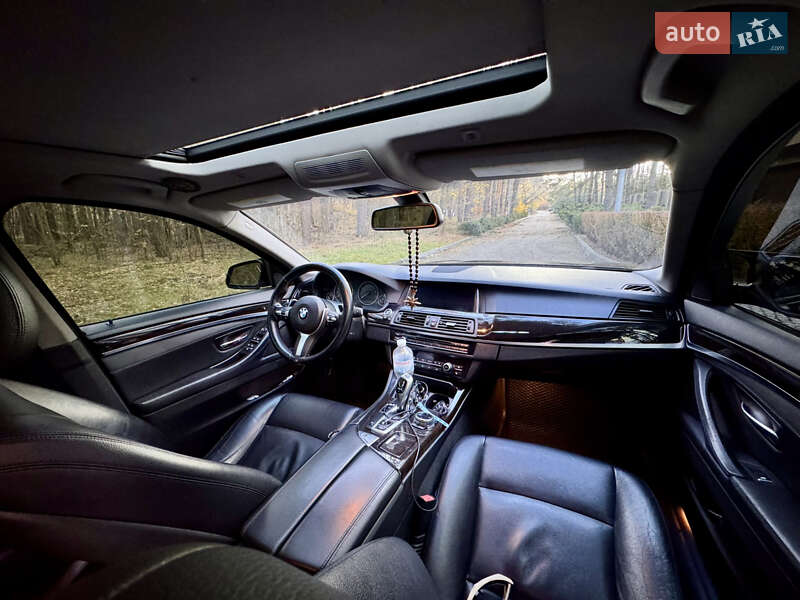 Седан BMW 5 Series 2013 в Днепре