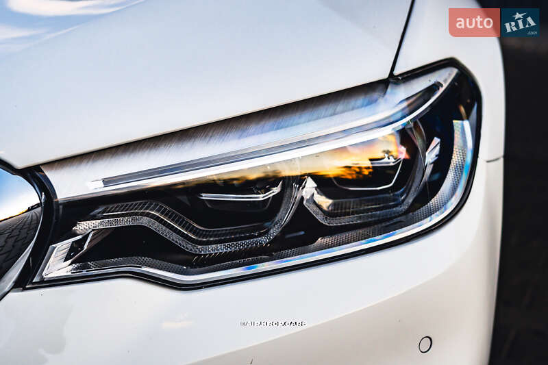 Седан BMW 5 Series 2018 в Кропивницькому