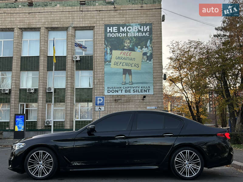 Седан BMW 5 Series 2017 в Николаеве