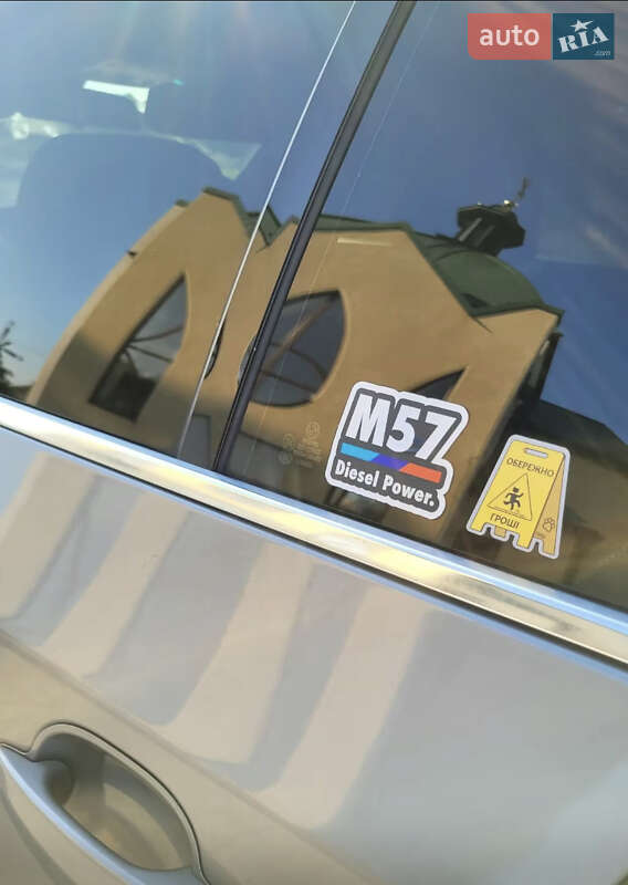 Седан BMW 5 Series 2004 в Львове