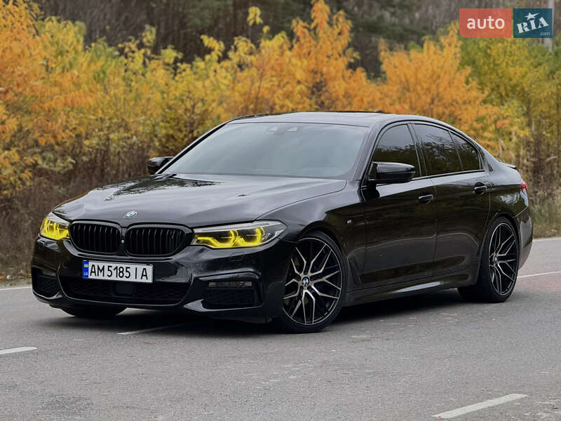 Седан BMW 5 Series 2017 в Олевске