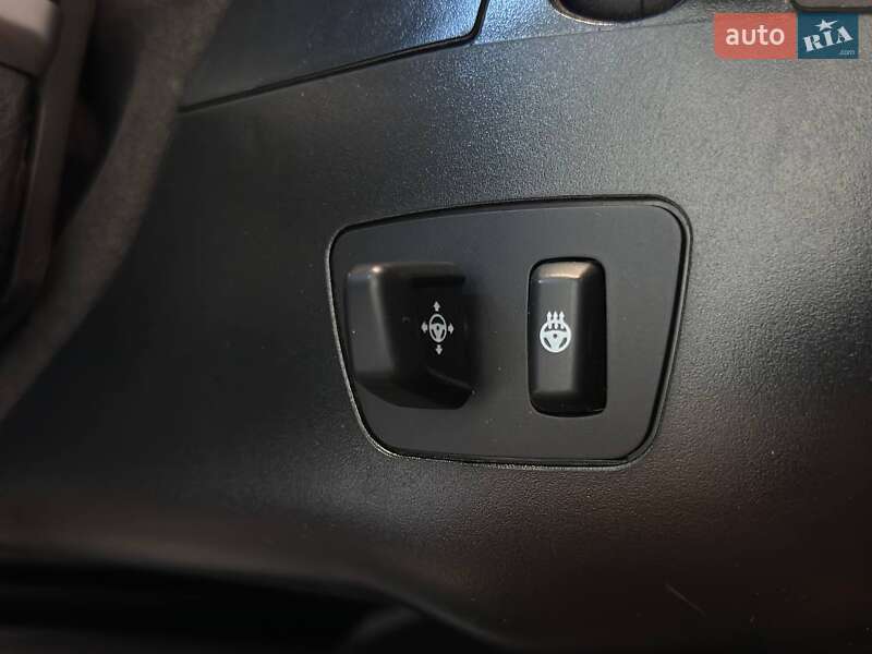 Седан BMW 5 Series 2014 в Львове фото 18 Седан BMW 5 Series 2014 в Львове