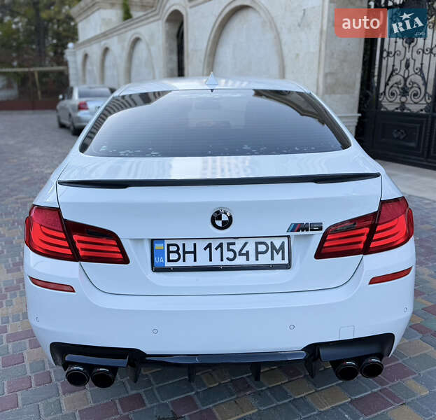 Седан BMW 5 Series 2010 в Одессе