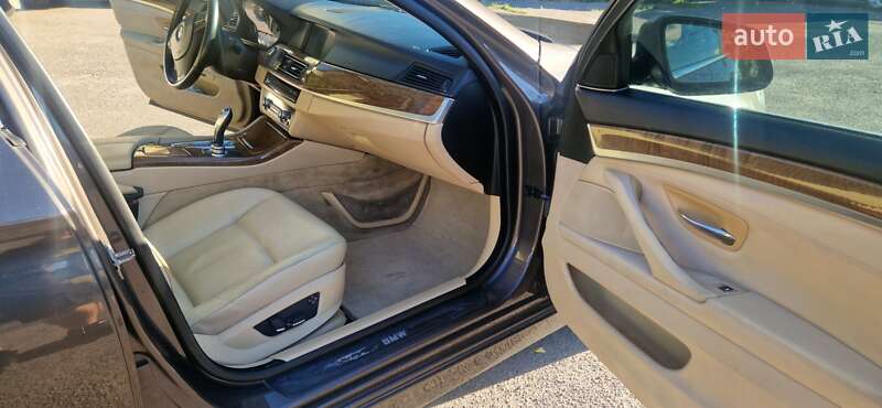Седан BMW 5 Series 2010 в Киеве фото 14 Седан BMW 5 Series 2010 в Киеве