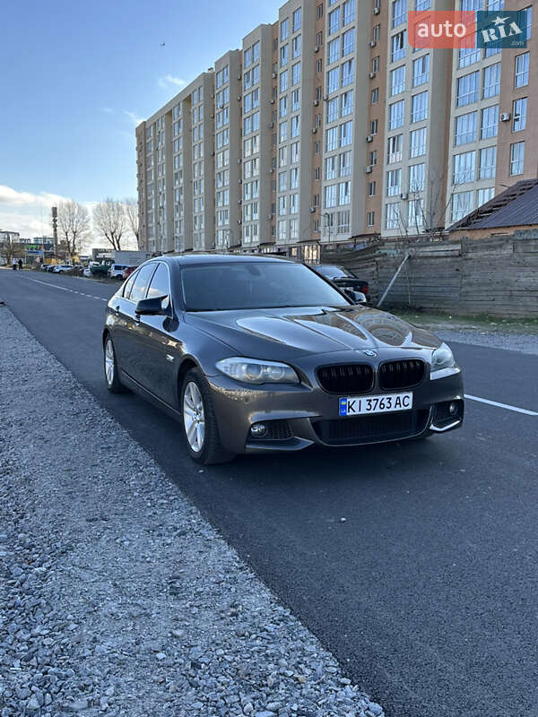 Седан BMW 5 Series 2011 в Софіївській Борщагівці