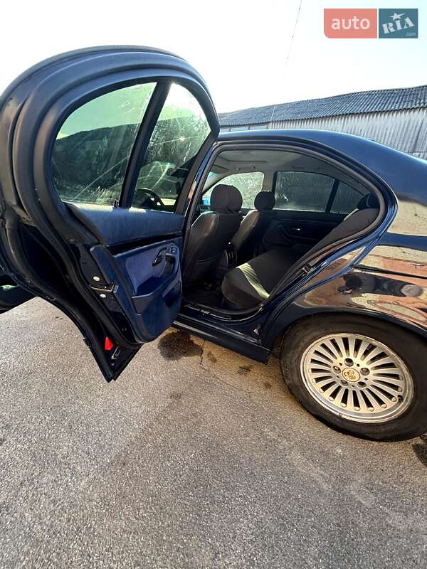 Седан BMW 5 Series 1996 в Немирове