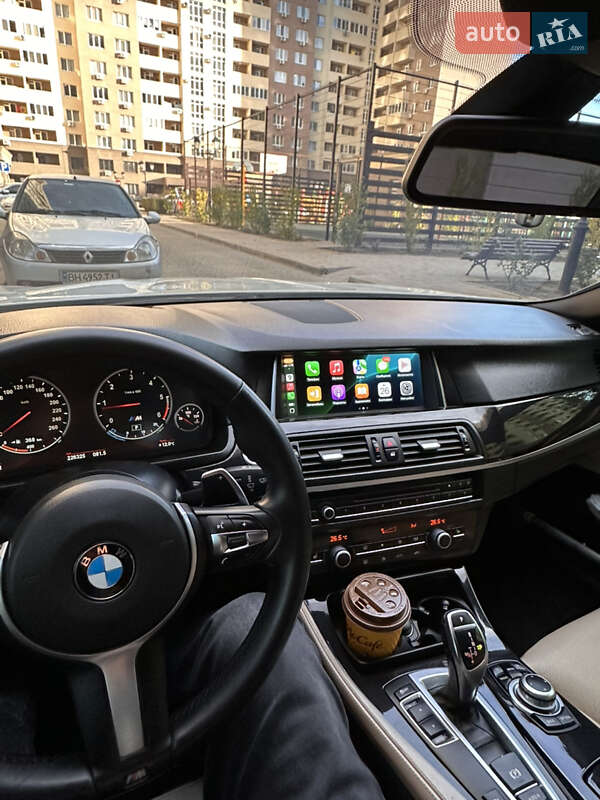Седан BMW 5 Series 2011 в Одессе