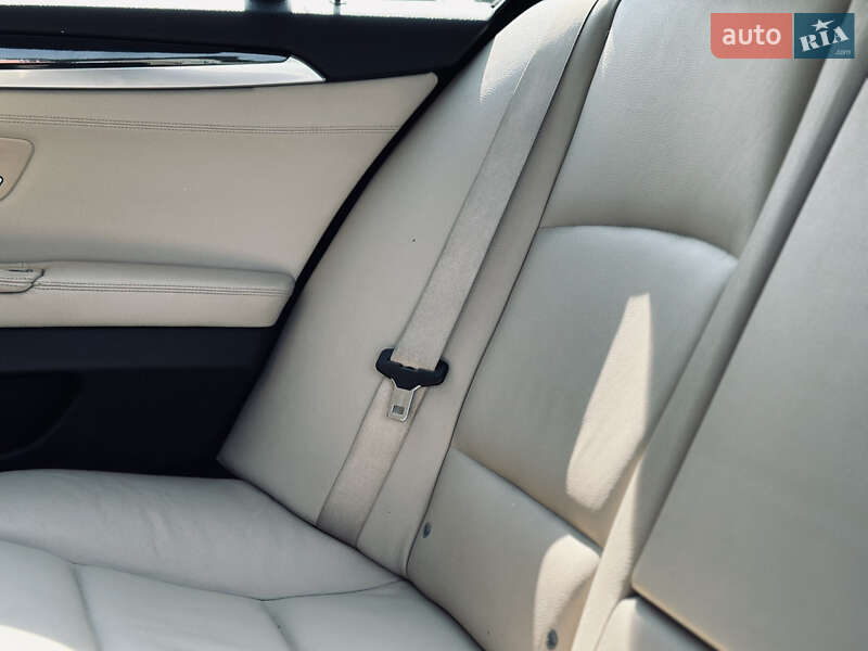 Седан BMW 5 Series 2010 в Запоріжжі фото 21 Седан BMW 5 Series 2010 в Запоріжжі