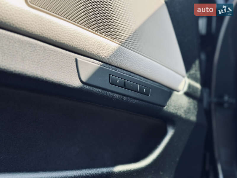 Седан BMW 5 Series 2010 в Запоріжжі фото 26 Седан BMW 5 Series 2010 в Запоріжжі