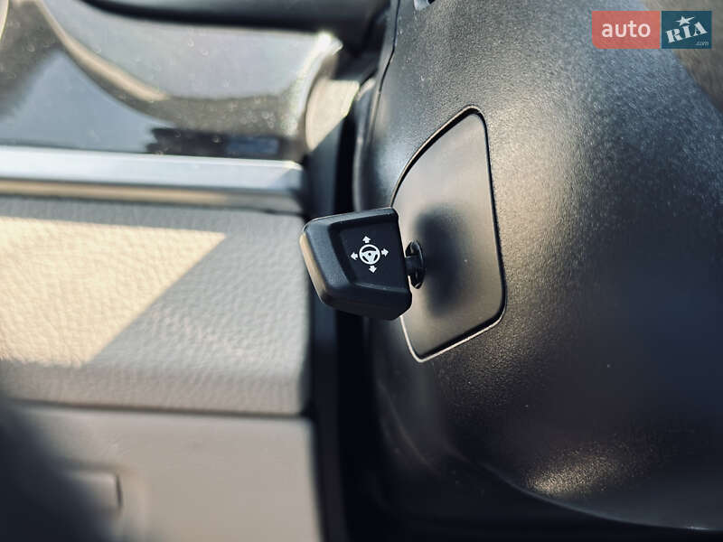 Седан BMW 5 Series 2010 в Запоріжжі фото 51 Седан BMW 5 Series 2010 в Запоріжжі