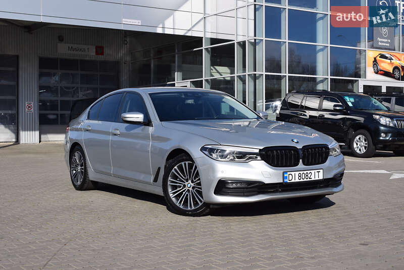 Седан BMW 5 Series 2019 в Киеве