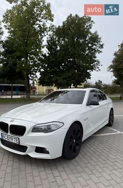 Седан BMW 5 Series 2012 в Львові