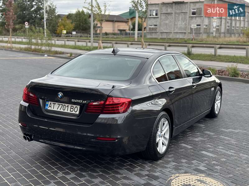 Седан BMW 5 Series 2014 в Виннице