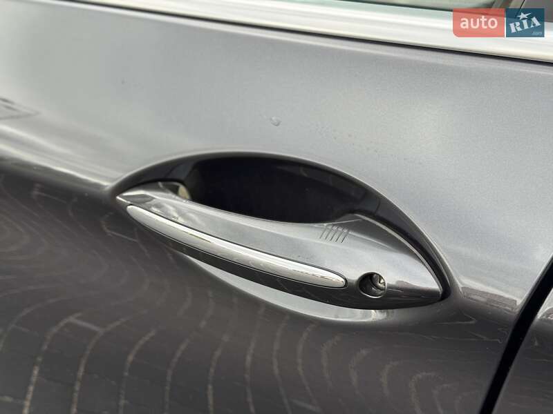 Седан BMW 5 Series 2014 в Виннице