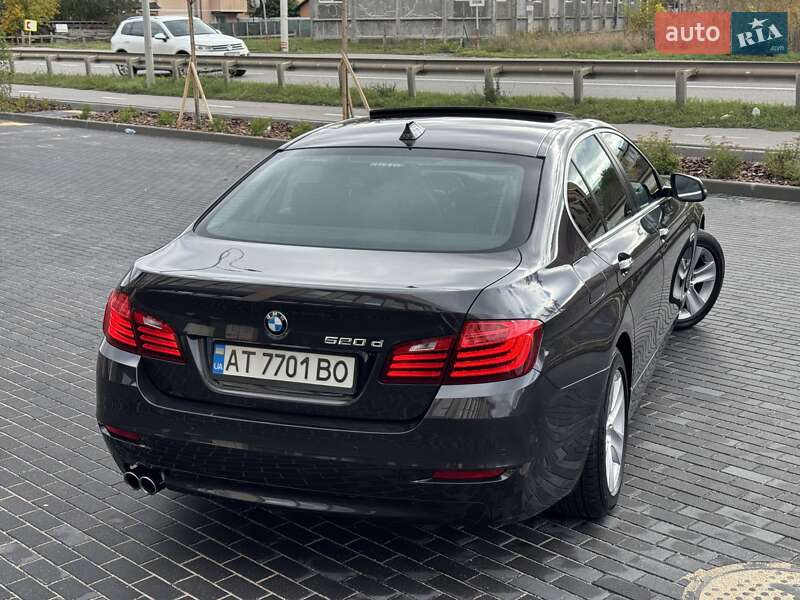 Седан BMW 5 Series 2014 в Виннице