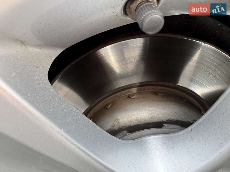 Седан BMW 5 Series 2014 в Виннице