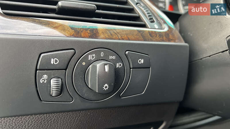 Седан BMW 5 Series 2004 в Хмельницькому