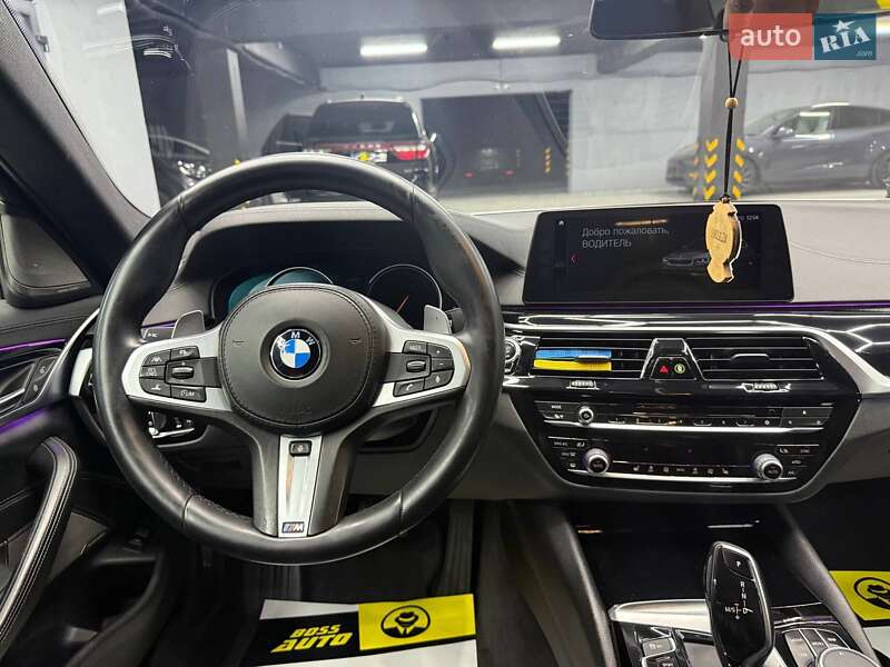 Седан BMW 5 Series 2017 в Черновцах