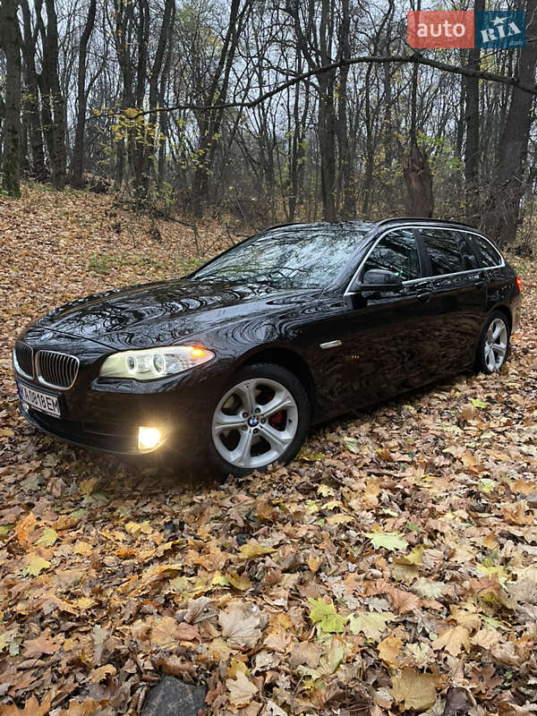 BMW 5 Series 2012 BMW 5 Series 2012