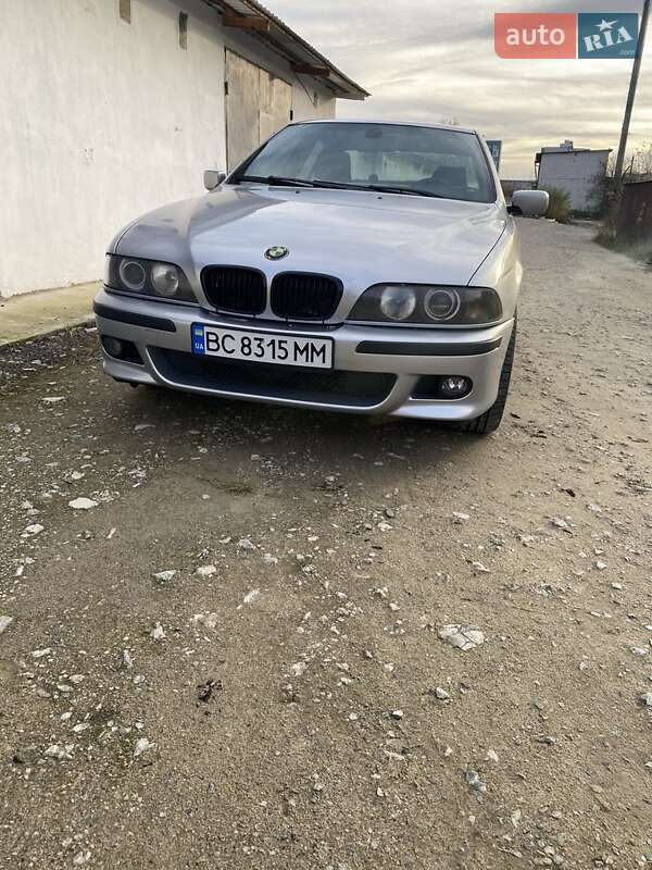 Седан BMW 5 Series 1997 в Вараше
