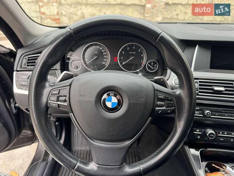 Седан BMW 5 Series 2015 в Днепре