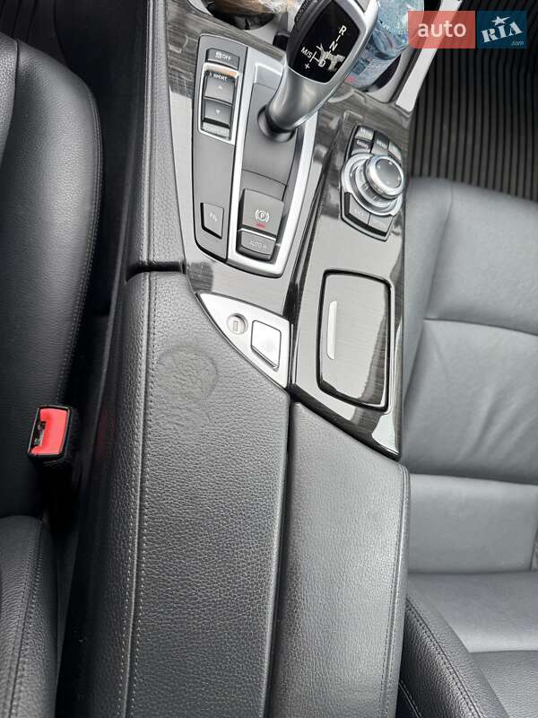 Седан BMW 5 Series 2015 в Днепре