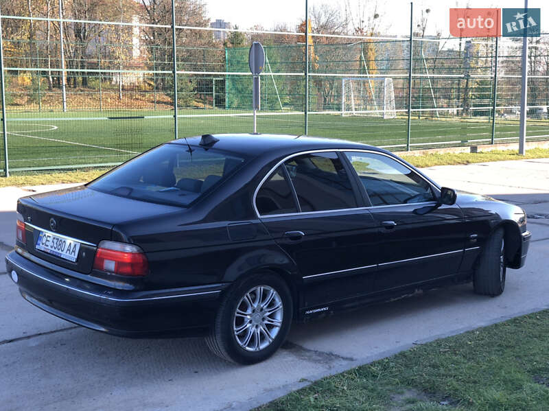 Седан BMW 5 Series 2000 в Львове