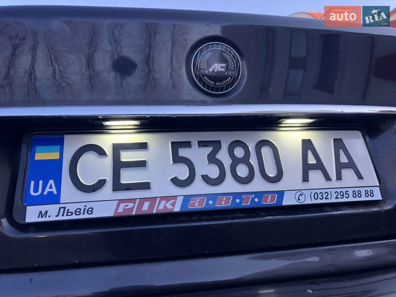 Седан BMW 5 Series 2000 в Львове