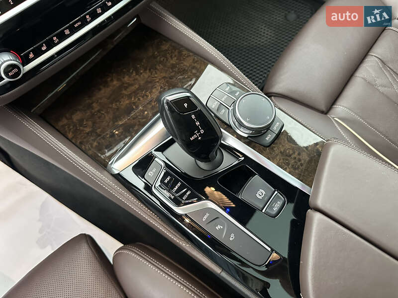 Седан BMW 5 Series 2018 в Киеве фото 13 Седан BMW 5 Series 2018 в Киеве