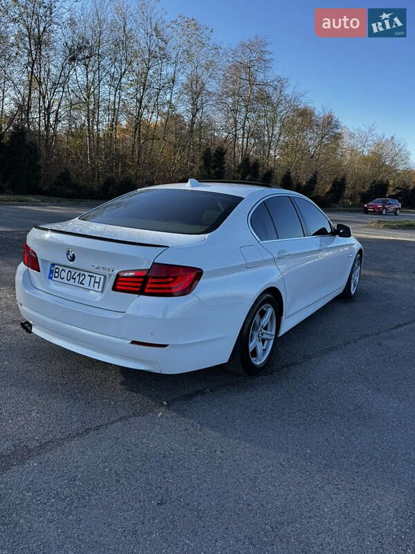 Седан BMW 5 Series 2011 в Львове фото 5 Седан BMW 5 Series 2011 в Львове