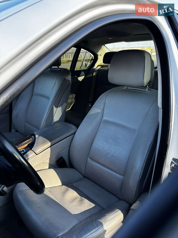 Седан BMW 5 Series 2011 в Львове фото 9 Седан BMW 5 Series 2011 в Львове