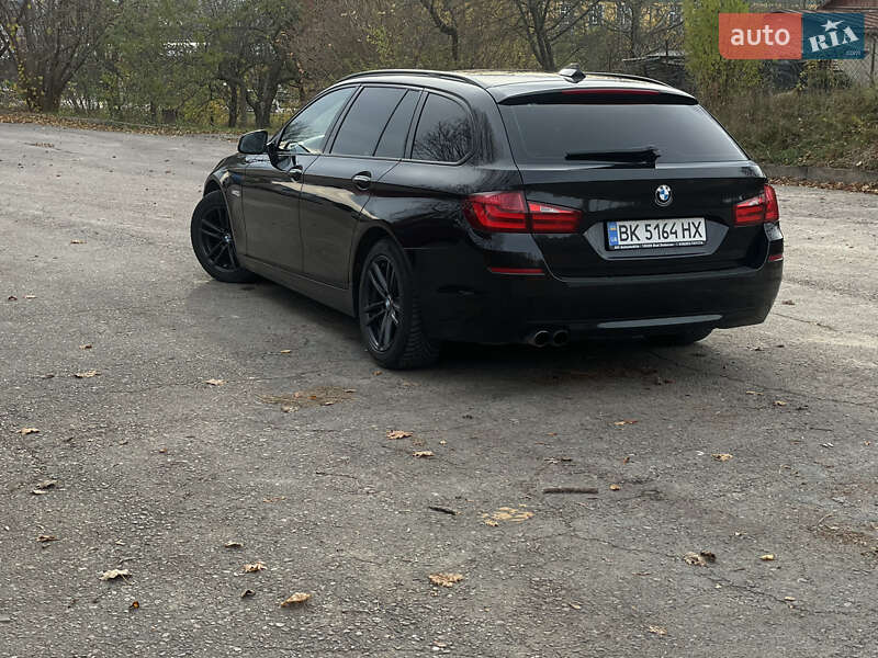 BMW 5 Series 2012 BMW 5 Series 2012