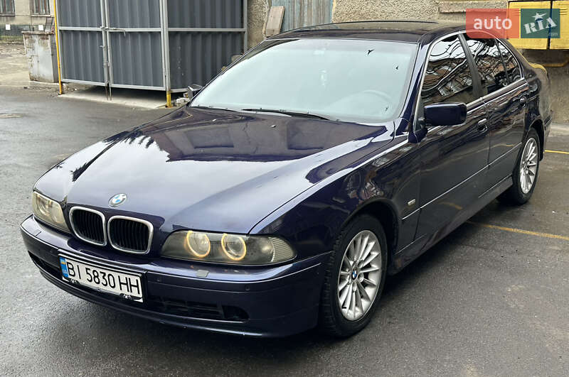 Седан BMW 5 Series 2001 в Тульчині