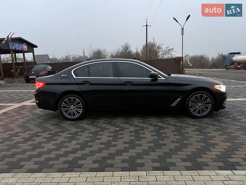 Седан BMW 5 Series 2018 в Ірпені