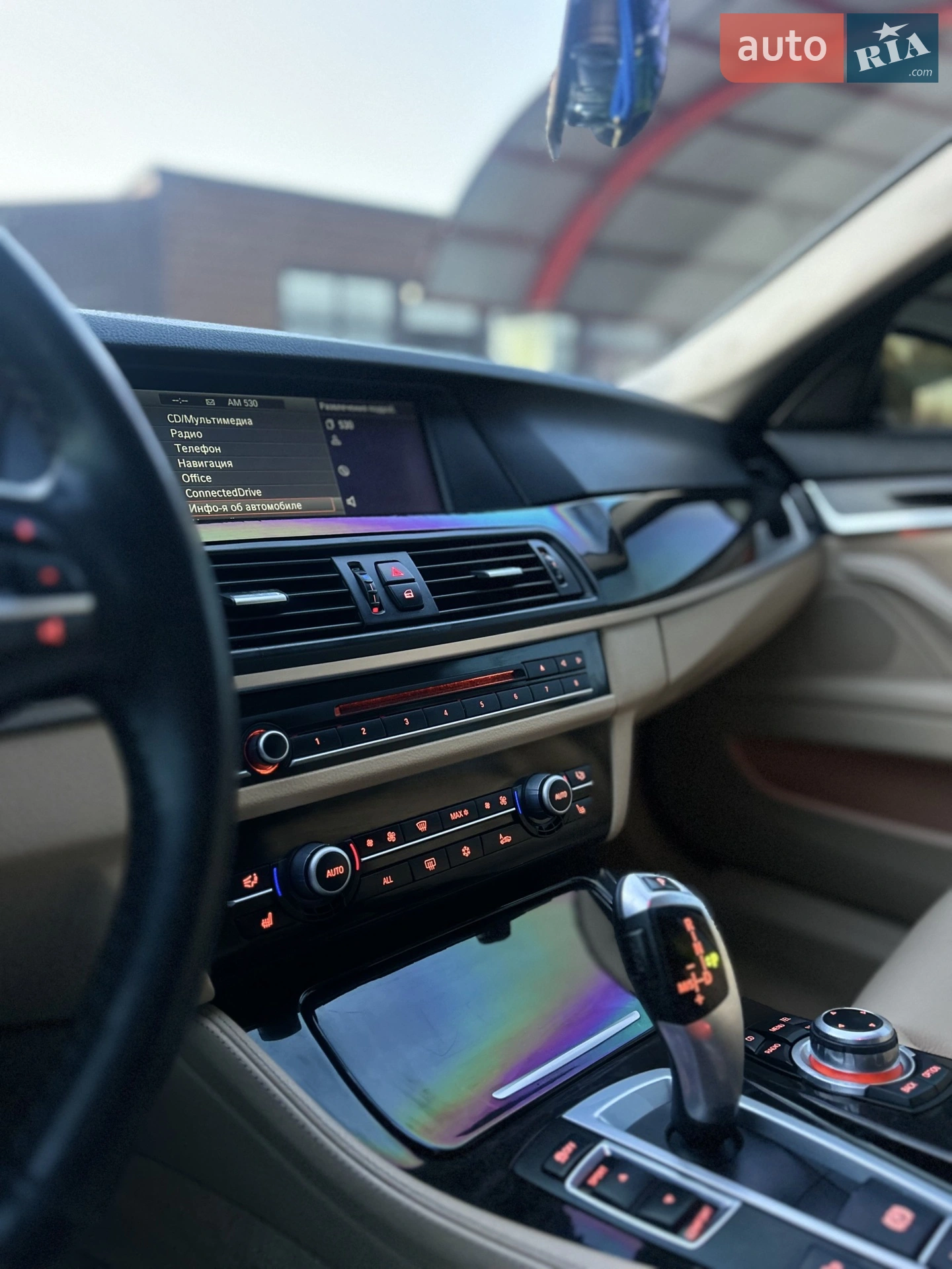 2012 BMW 5er - мініатюра 8