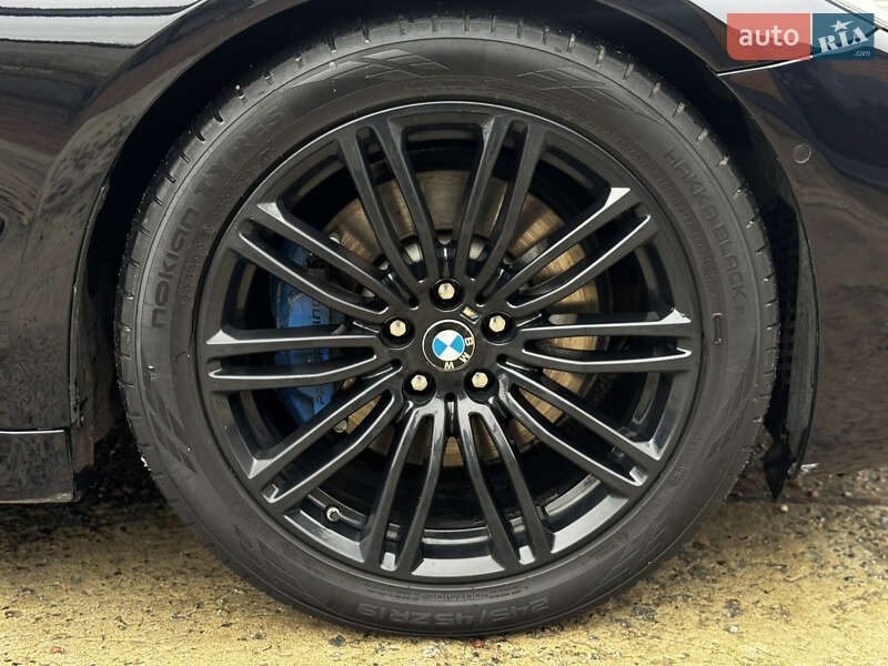 Седан BMW 5 Series 2017 в Житомире