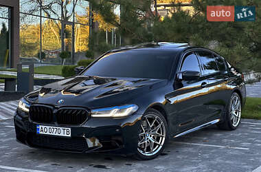 Седан BMW 5 Series 2017 в Ужгороді