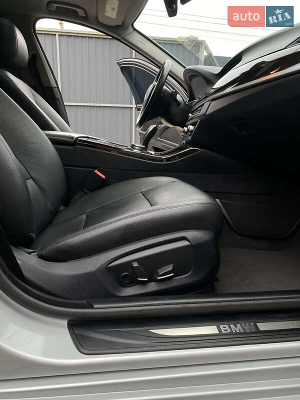 Седан BMW 5 Series 2014 в Киеве