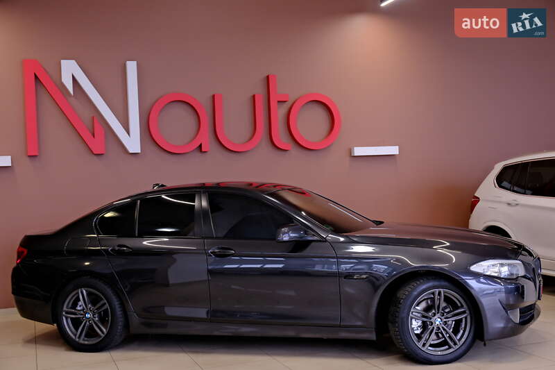 Седан BMW 5 Series 2013 в Одессе